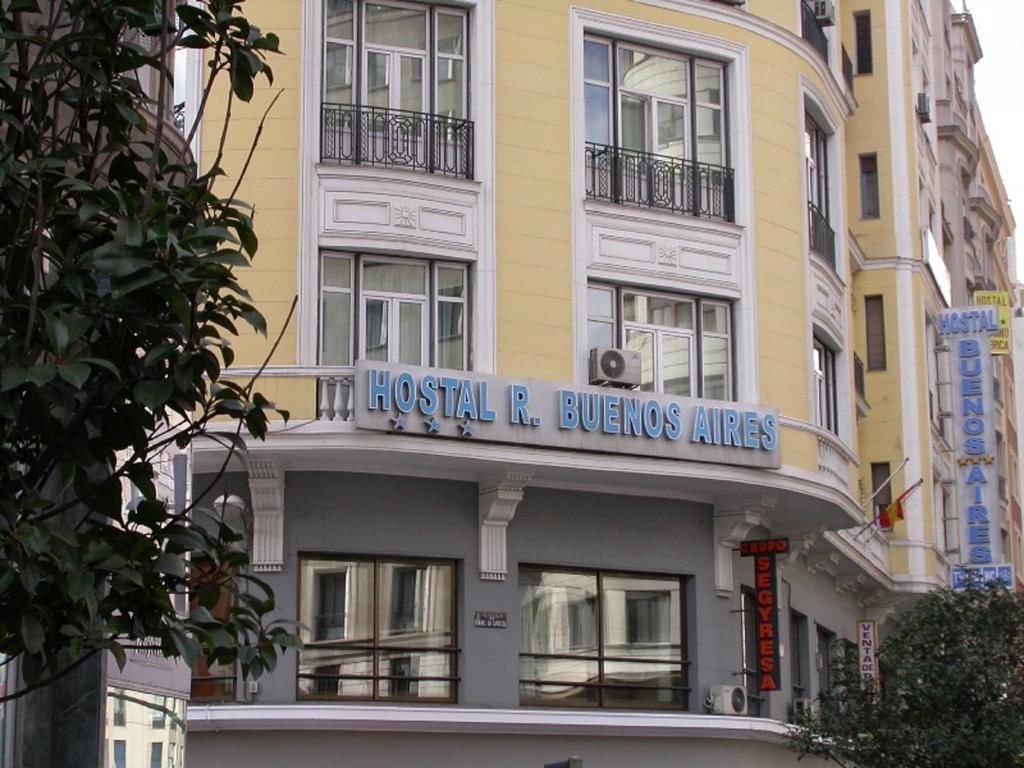 Hostal Buenos Aires Madrid Bagian luar foto